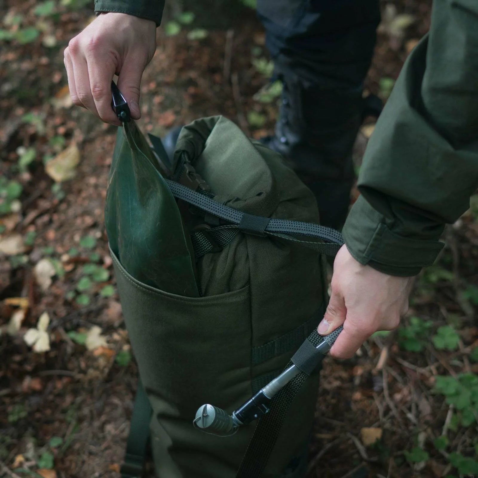 Dayback Hatka 12L coyote
