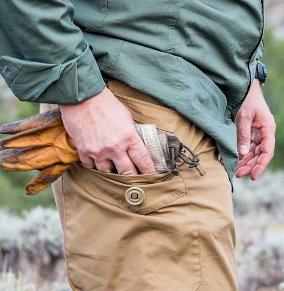 Pilgrim Pants grau-schwarz